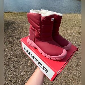 NWT Hunter BK Snow Boot In Purring Pink Size Girl 5